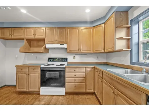 485 Nicholas Drive Springfield OR 97477