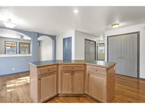 485 Nicholas Drive Springfield OR 97477