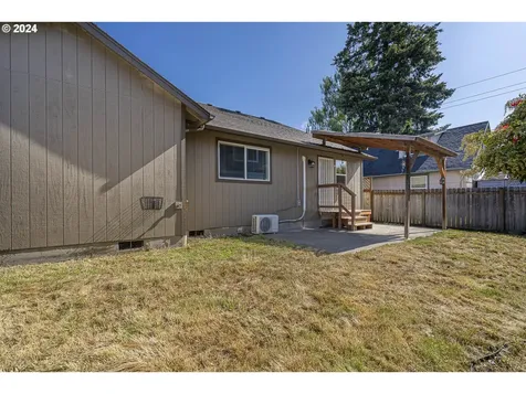 485 Nicholas Drive Springfield OR 97477
