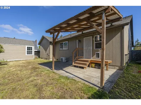 485 Nicholas Drive Springfield OR 97477