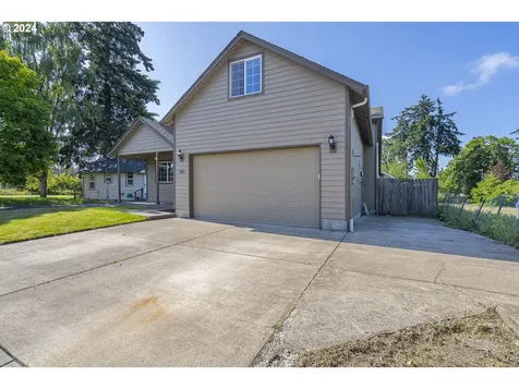 485 Nicholas Drive Springfield OR 97477