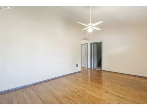 485 Nicholas Drive Springfield OR 97477
