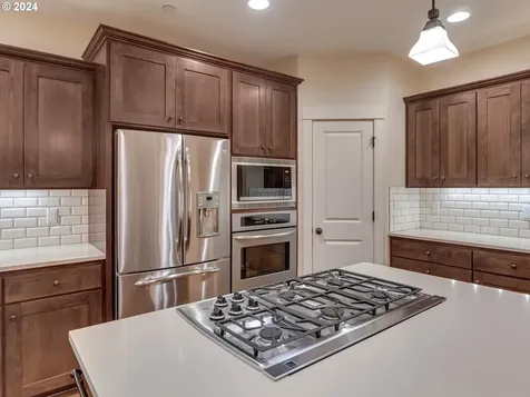 12432 SE Sunpark Happy Valley OR 97086