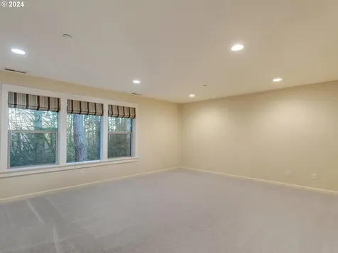 12432 SE Sunpark Happy Valley OR 97086