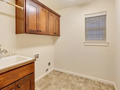 12432 SE Sunpark Happy Valley OR 97086