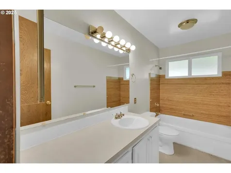 19615 NW Melrose Drive Portland OR 97229