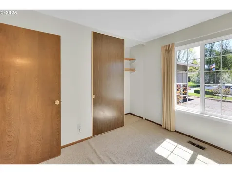 19615 NW Melrose Drive Portland OR 97229
