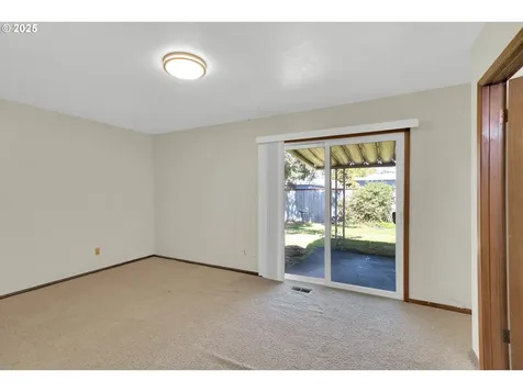 19615 NW Melrose Drive Portland OR 97229