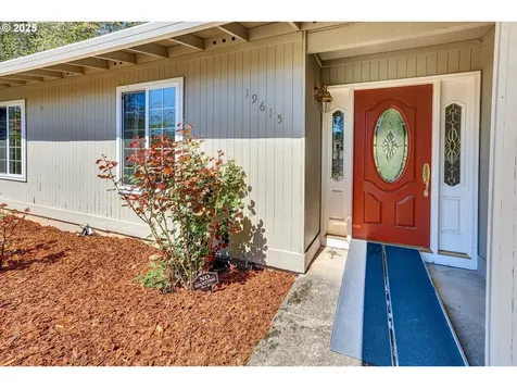 19615 NW Melrose Drive Portland OR 97229