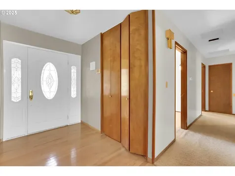 19615 NW Melrose Drive Portland OR 97229