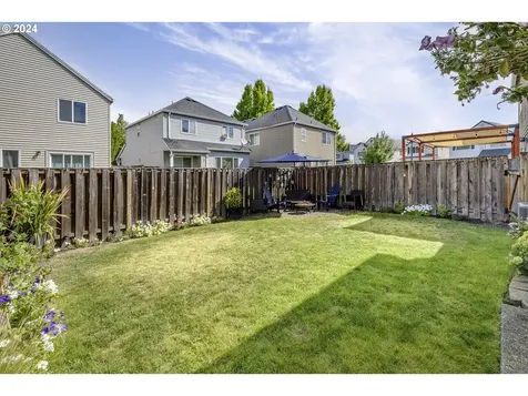 42031 Nw Barton Court Banks OR 97106