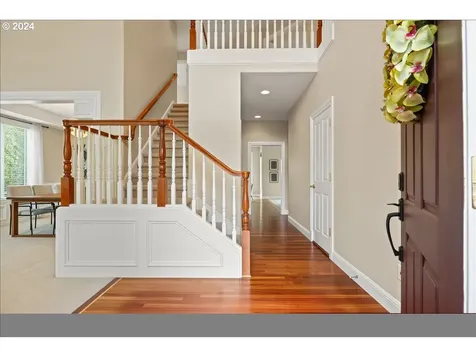 13885 Nw Falconridge Lane Portland OR 97229