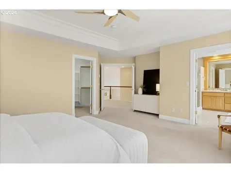 13885 Nw Falconridge Lane Portland OR 97229