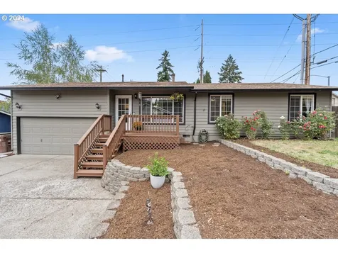 2369 SE Washington Court Hillsboro OR 97123