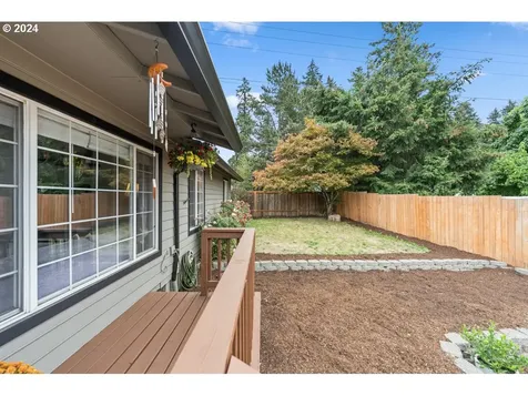 2369 SE Washington Court Hillsboro OR 97123