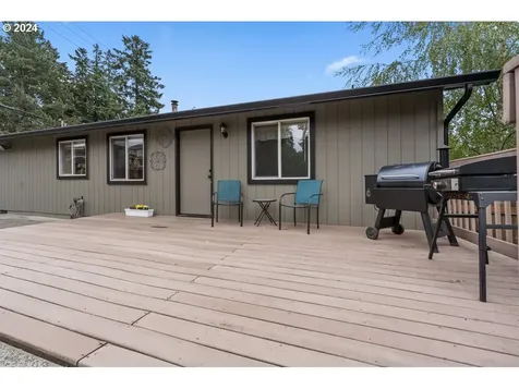 2369 SE Washington Court Hillsboro OR 97123