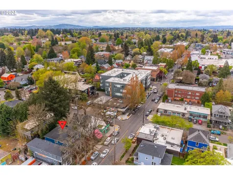 420 Ne 28th Avenue Portland OR 97232