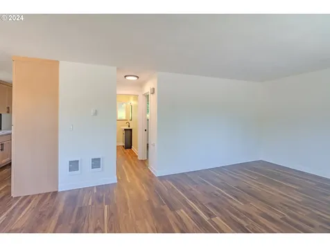 1803 F Street Vancouver WA 98663