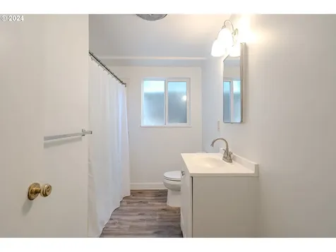 1803 F Street Vancouver WA 98663
