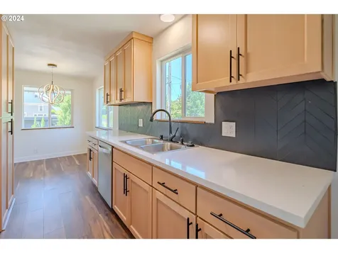 1803 F Street Vancouver WA 98663