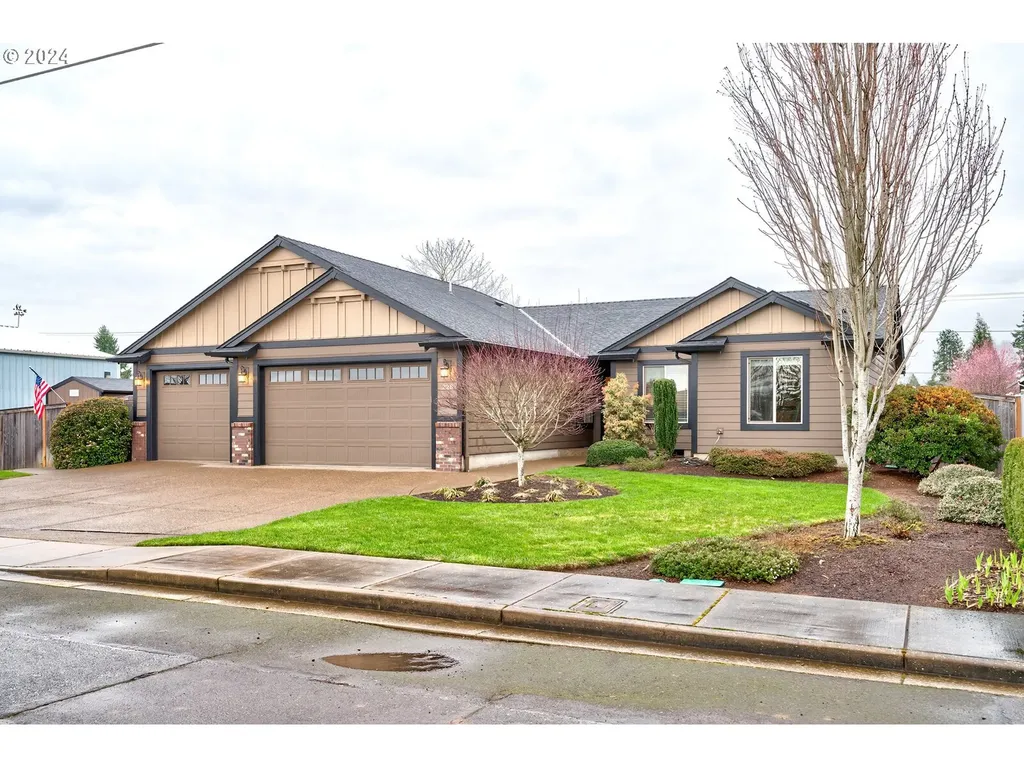 228 Sw Johnson Street Sublimity OR 97385