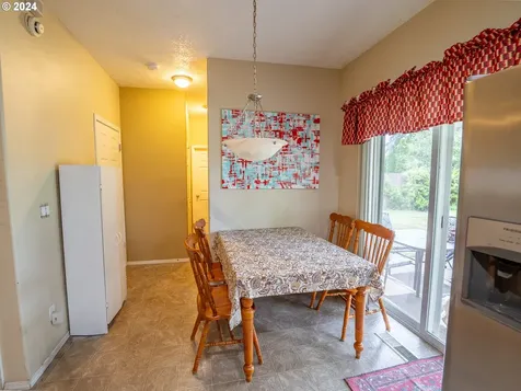 18899 Ne Clackamas Street Portland OR 97230