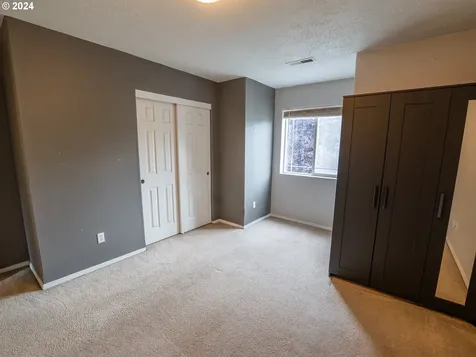 18899 Ne Clackamas Street Portland OR 97230