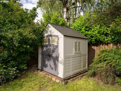 18899 Ne Clackamas Street Portland OR 97230