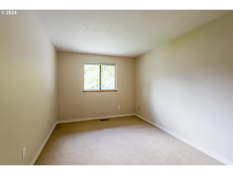 7887 Sw Skyhar Drive Portland OR 97223