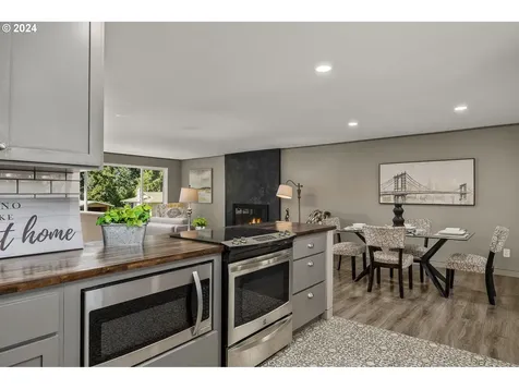 414 Charman Street Oregon City OR 97045