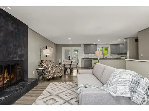 414 Charman Street Oregon City OR 97045