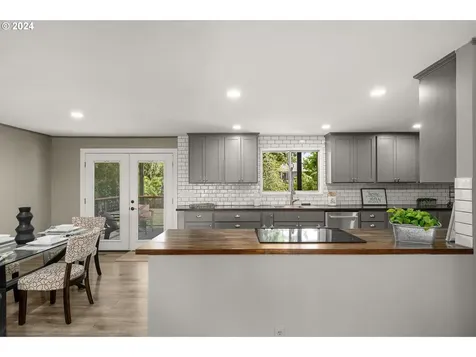414 Charman Street Oregon City OR 97045