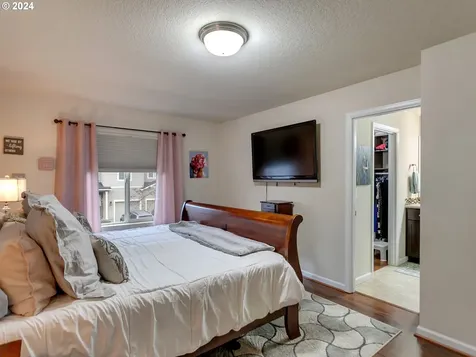 12162 SW Pond Lane Portland OR 97224