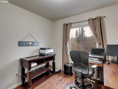 12162 SW Pond Lane Portland OR 97224