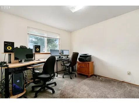 9220 Se Boise Street Portland OR 97266