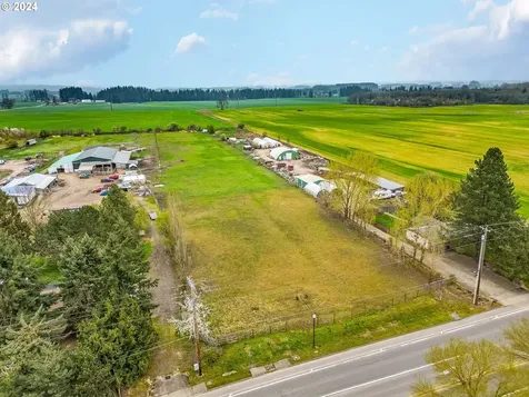 1297 NE Evergreen Road Hillsboro OR 97124