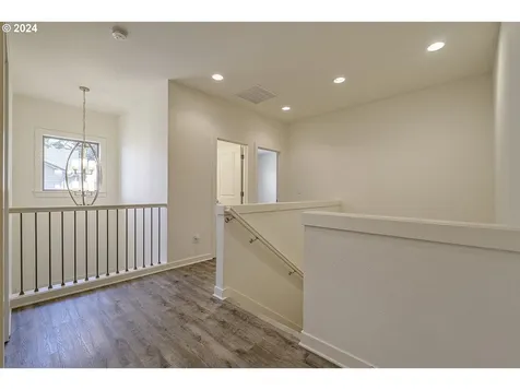 11074 SW Annand Hill Court Portland OR 97224