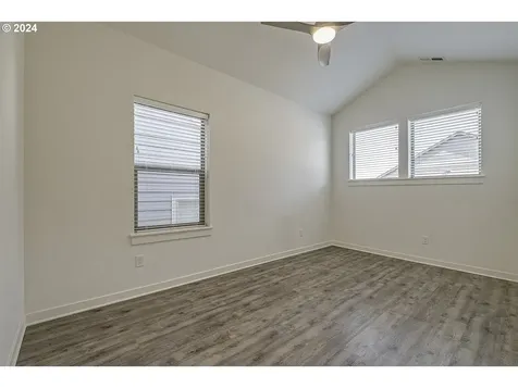 11074 SW Annand Hill Court Portland OR 97224