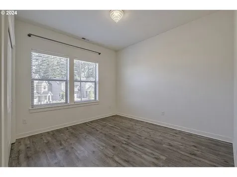 11074 SW Annand Hill Court Portland OR 97224