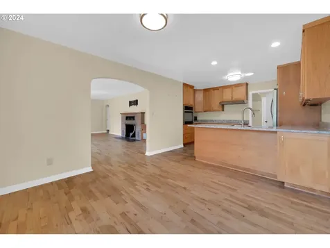 1427 Anderson Lane Springfield OR 97477