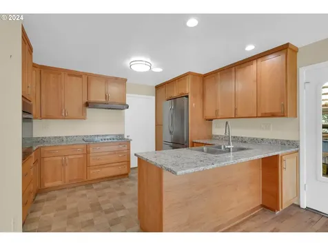 1427 Anderson Lane Springfield OR 97477
