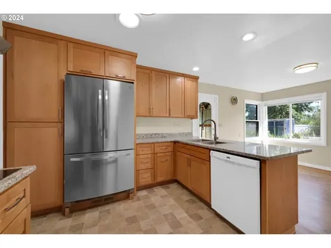 1427 Anderson Lane Springfield OR 97477