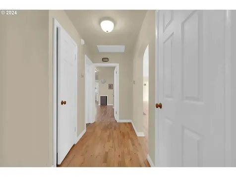 1427 Anderson Lane Springfield OR 97477