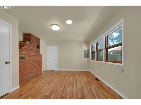 1427 Anderson Lane Springfield OR 97477