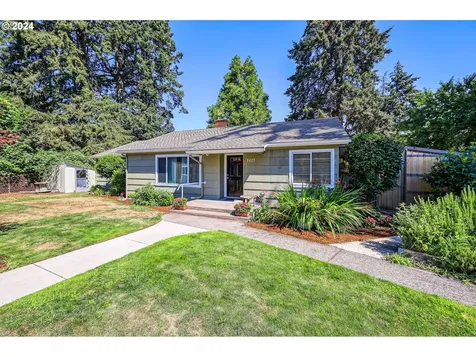 1427 Anderson Lane Springfield OR 97477