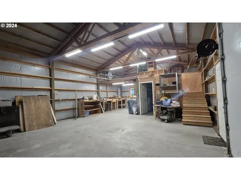1427 Anderson Lane Springfield OR 97477
