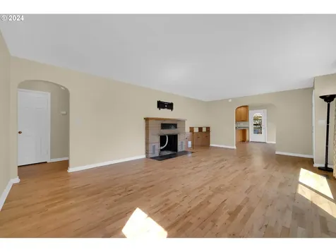 1427 Anderson Lane Springfield OR 97477
