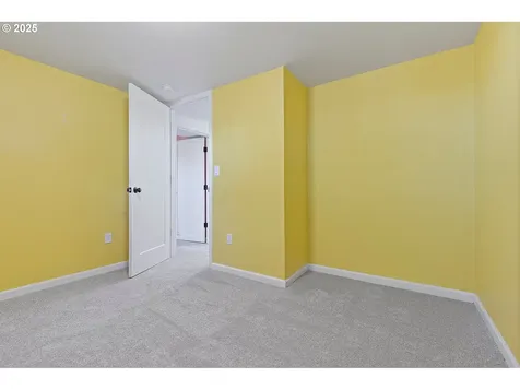 3407 NE Rosa Parks Way Portland OR 97211
