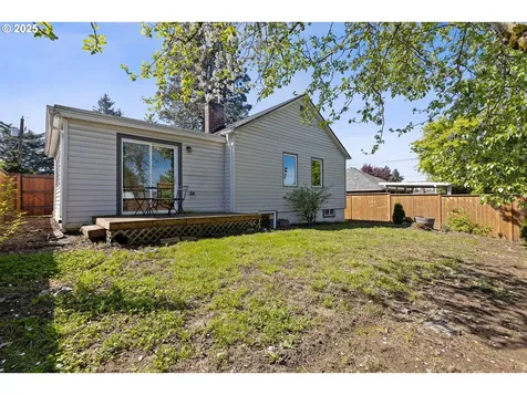 3407 NE Rosa Parks Way Portland OR 97211