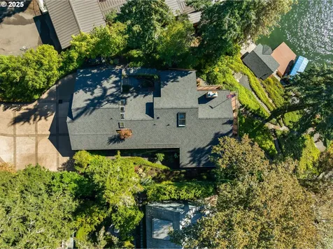 1750 Northshore Road Lake Oswego OR 97034